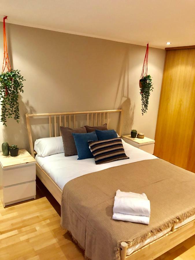 Oupen De Dor - Virgenes El Pilar Apartamento Saragoça Exterior foto