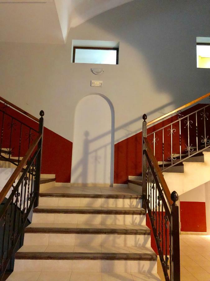 Oupen De Dor - Virgenes El Pilar Apartamento Saragoça Exterior foto