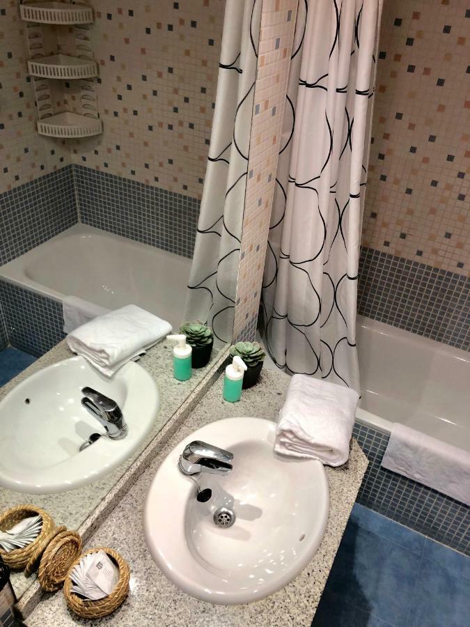 Oupen De Dor - Virgenes El Pilar Apartamento Saragoça Exterior foto